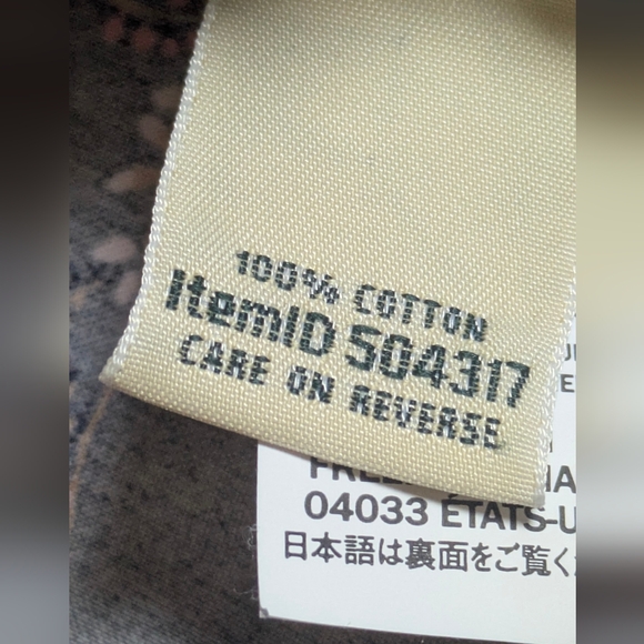 L.L. BEAN Floral WRINKLE FREE Cotton Button Down Shirt Navy Pink Size L EUC - Picture 12 of 12